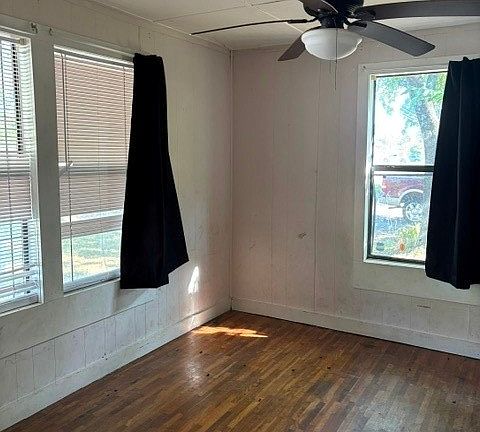 5th image of 5012 S 29th St