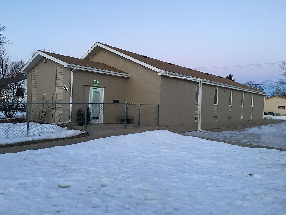 West & south side/main entry