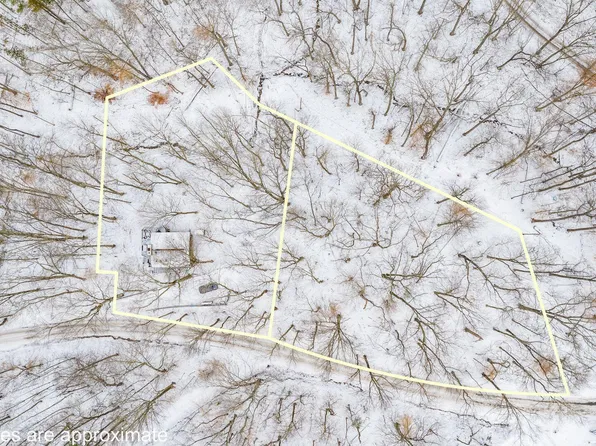 663 Natchez Ln, Sugar Grove, OH 43155