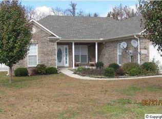 203 Deer Tracks Cir, Owens Cross Roads, AL 35763