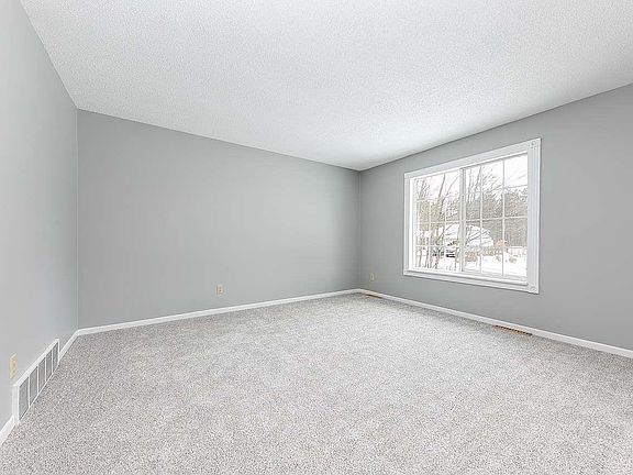 4th image of 4149 Brammer Dr
