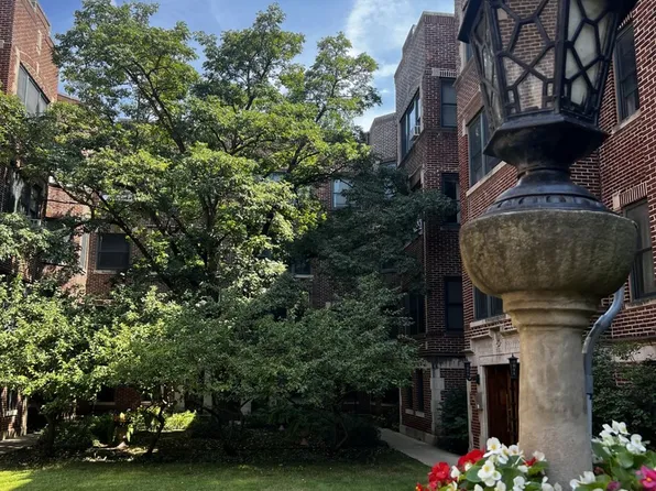 5551 S Kimbark Ave APT 18, Chicago, IL 60637