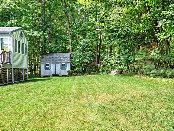 3rd image of 11 Poore Road