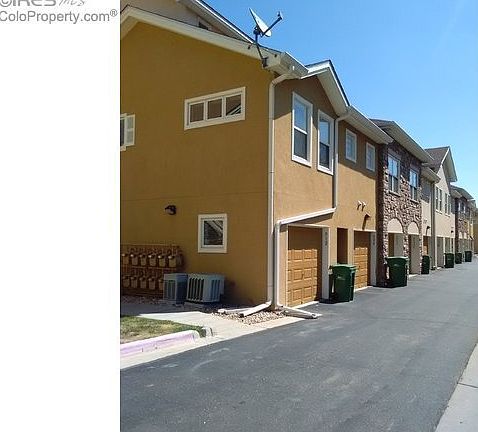 2nd image of 512 Lucca Dr