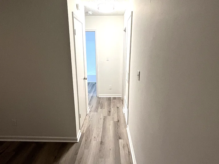 231 Peachtree St — Photo 5