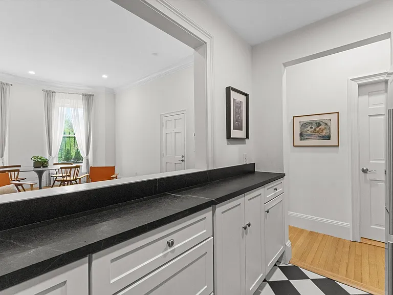 76 Waltham St #2 — Photo 8