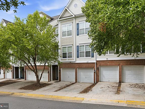 2nd image of 1831 Cedar Cove Way Unit 101
