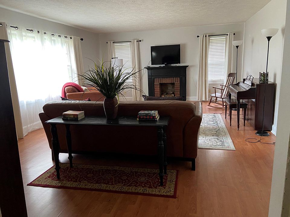 Living Area View 1