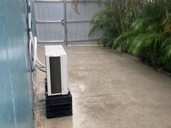 5011 NW 179th Ter, Opa Locka, FL 33055