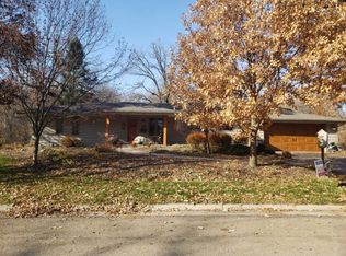 506 21st St SW, Austin, MN 55912