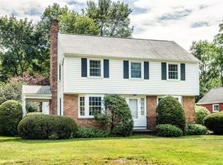 133 Penarrow Rd, Rochester, NY 14618