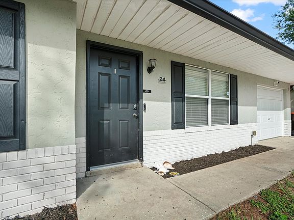 3rd image of 24 Sapphire Way