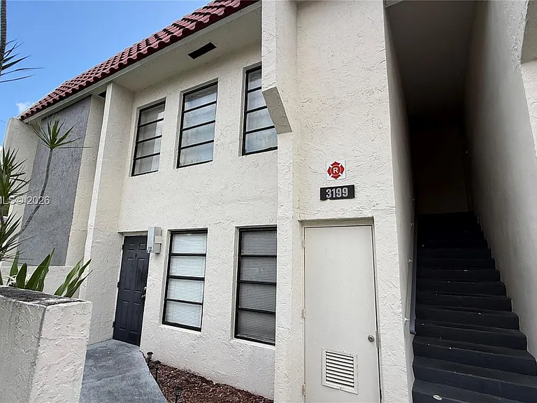 3199 Coral Hills Dr #3 — Photo 2