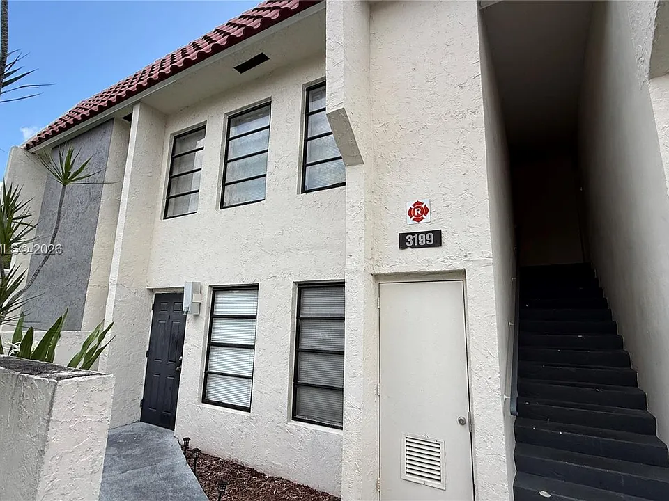 3199 Coral Hills Dr #3