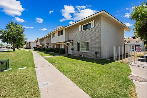 1533 W Hazelwood St Photo 1 1533 W Hazelwood St Photo 1