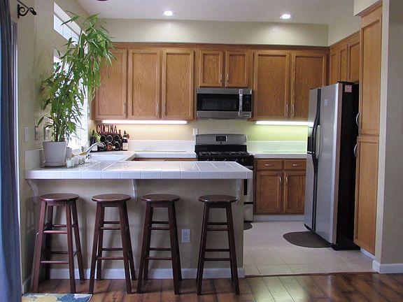 2nd image of 372 N Wildwood