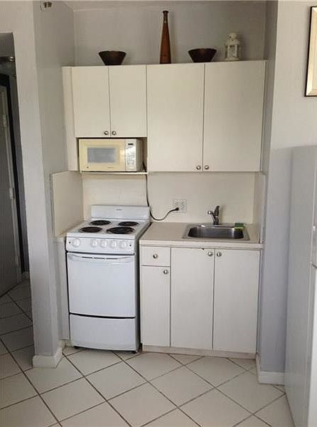 1st image of 3801 Indian Creek Dr #213