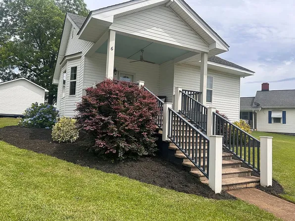 6 Lawrence St, Lyman, SC 29365