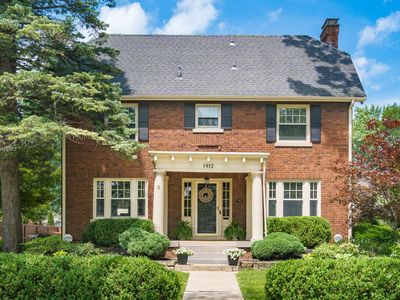 1912 Tremont Rd, Upper Arlington, OH, 43212