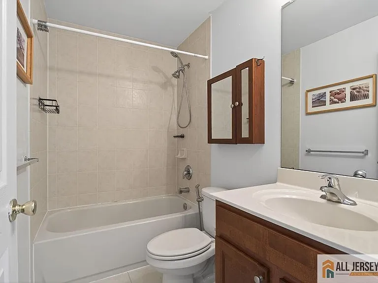 1111 Morning Glory Dr — Photo 24