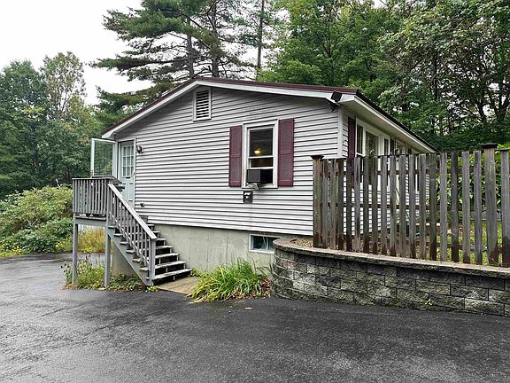 4th image of 10 Contoocook Avenue