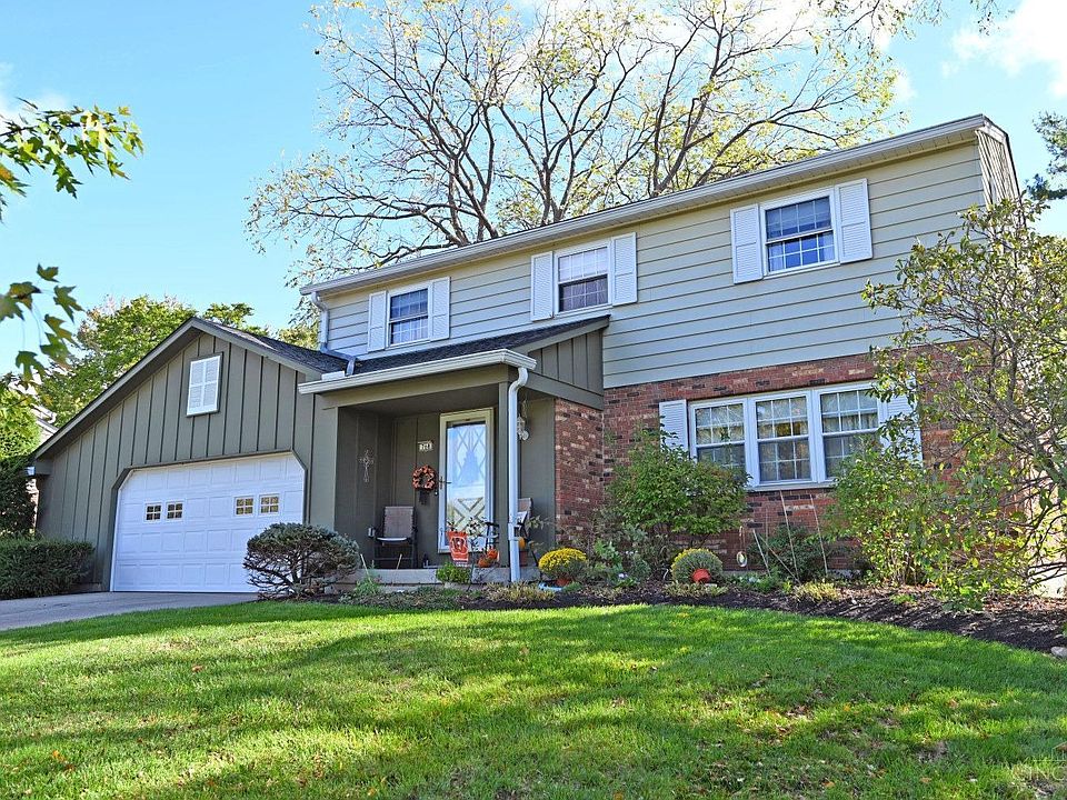 1st image of 768 Pickwick Dr