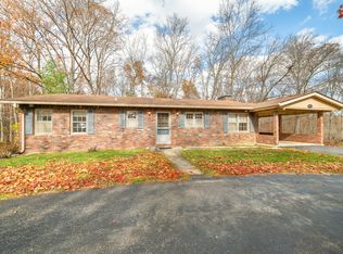 459 Artist Dr, Nashville, IN 47448