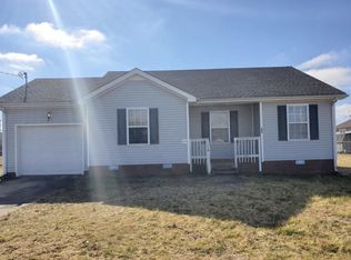 209 Ruf Dr, Oak Grove, KY 42262