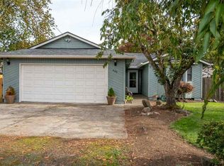 645 John St, Mount Angel, OR 97362