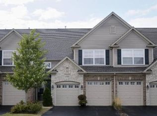 1999 Canyon Creek Dr, Aurora, IL 60503