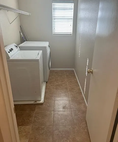 625 Lucky Pine St — Photo 2