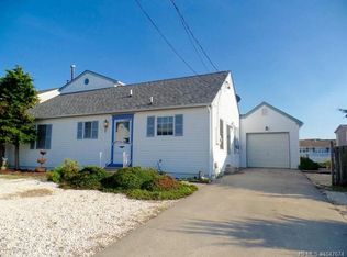 22 Amherst Dr, Bayville, NJ 08721