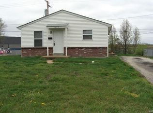 1422 Coco Pl, Wentzville, MO 63385