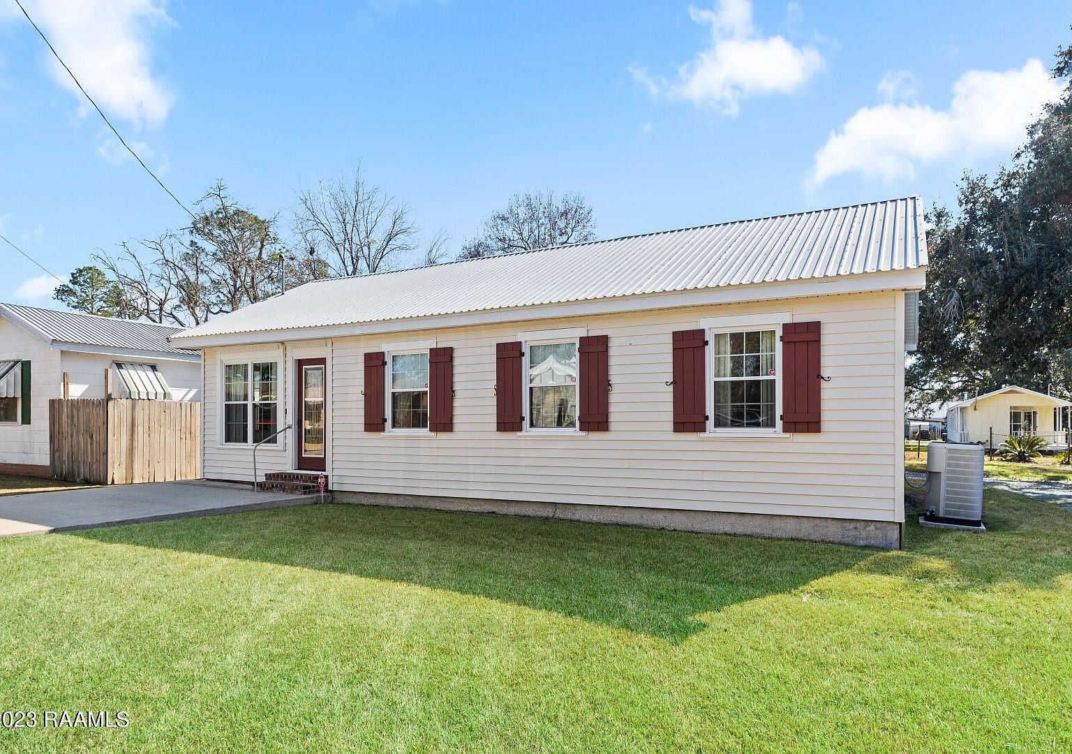 113 S Bonin St, Loreauville, LA 70552 Zillow