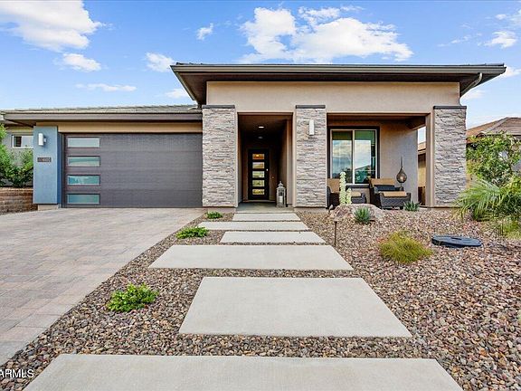 2nd image of 28504 N CAMEL ROCK Court