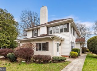 103 Llandaff Rd #A/B, Havertown, PA 19083