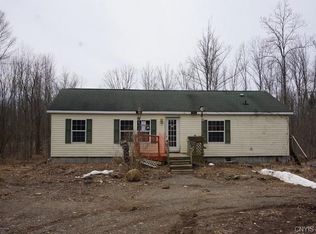 59 Barnard Rd, Phoenix, NY
