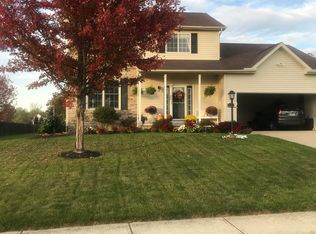 5595 Birchwood Dr, Chippewa Lake, OH 44215