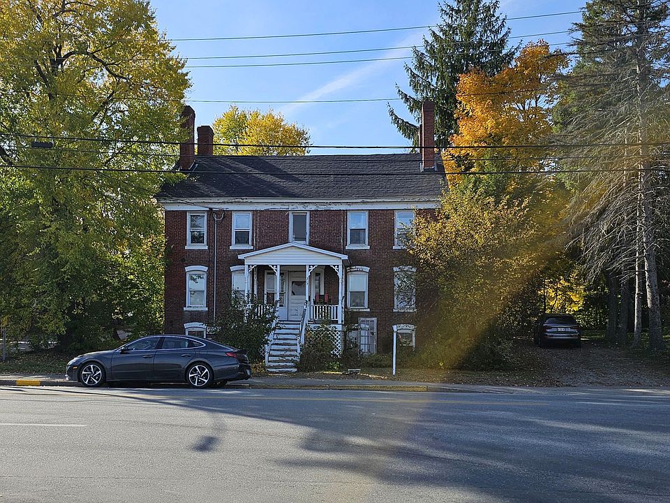 1st image of 371 Main Street