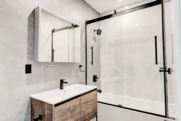 Rented by Compass | media 16