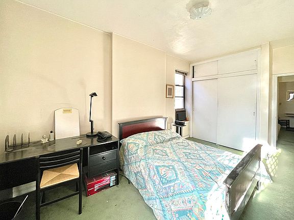 4th image of 350 W 56th St APT 5C