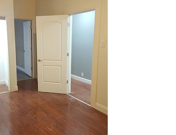 3rd image of 6148 S Langley Ave #2