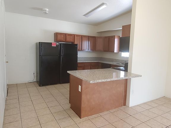 Granite kitchen (as pictured) to be installed summer 2022