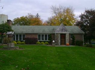 198 Fletcher Dr N, Newburgh, NY 12550