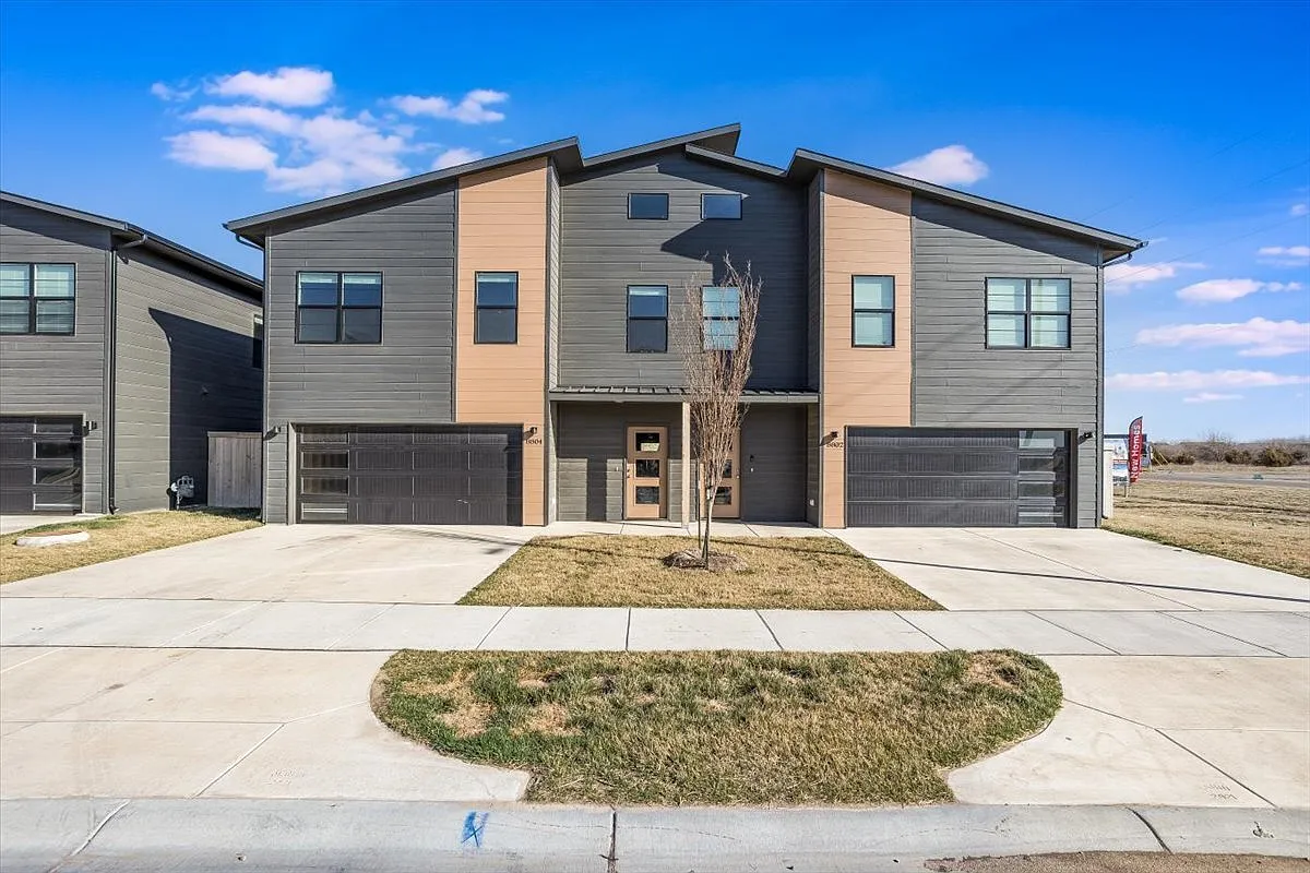 8837 W Haylee St - 1 — Photo 1