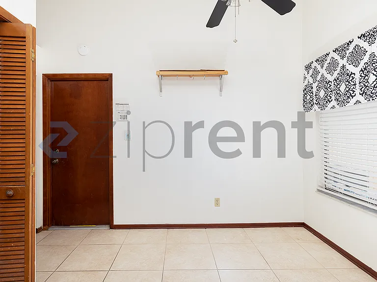 1272 Blueberry Ct — Photo 5