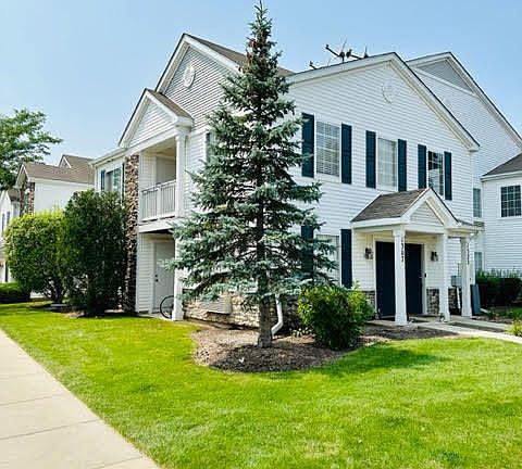 2nd image of 1307 Silverstone Dr #1307