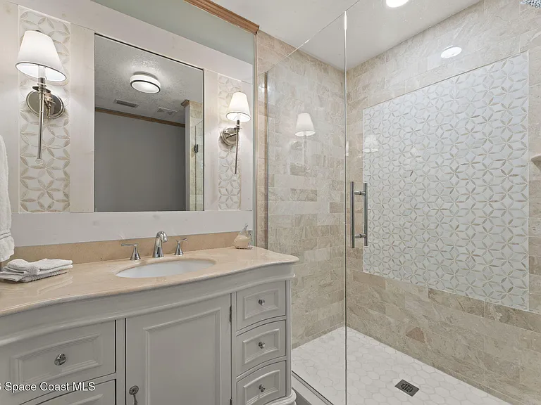 3553 Washington Ave S #7 — Photo 29