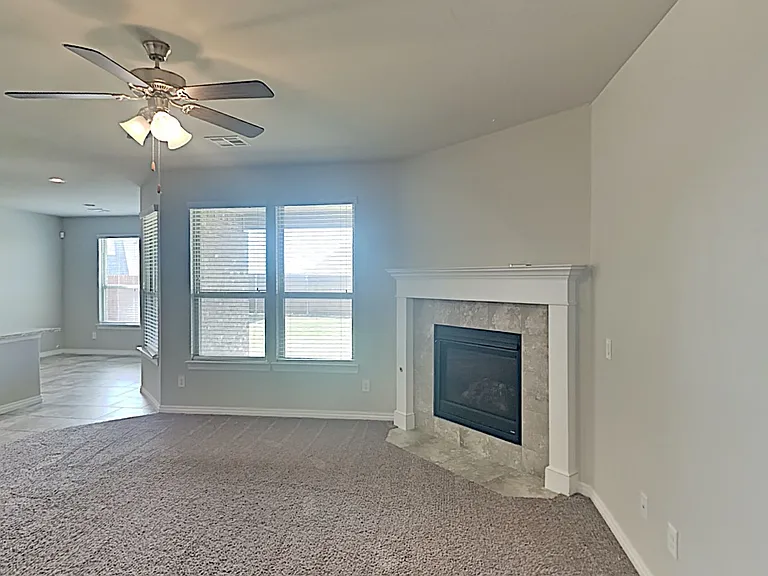 11308 SW 36th St — Photo 4