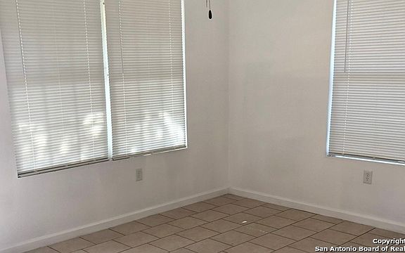 4th image of 223 Ceralvo St